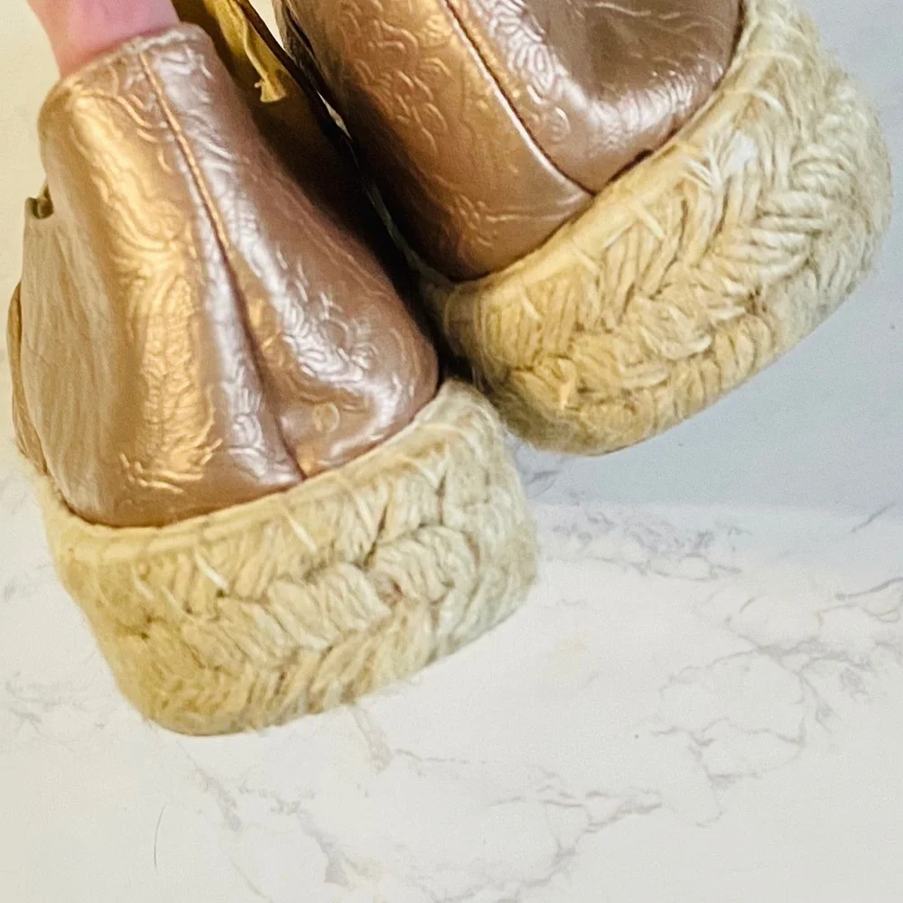MUK LUKS Birte rose gold slip-on espadrille 9